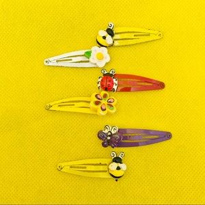 90s Bugs & Flowers Hair Clips Vtg Vintage 1990s